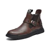 Коричневый