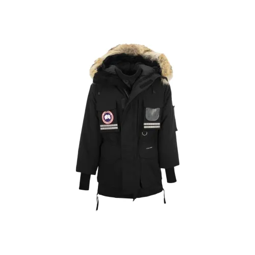 Canada Goose Snow Mantra Series Мужской пуховик черного цвета
