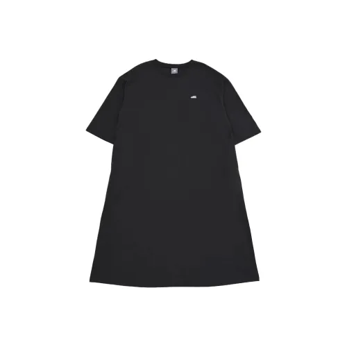 New Balance Короткий рукав Платье Женское