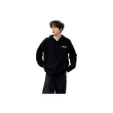 Black (В комплекте с съемным металлическим логотипом)