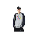 Темно-синий Collides с Серый