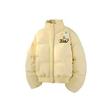 Светло-желтый