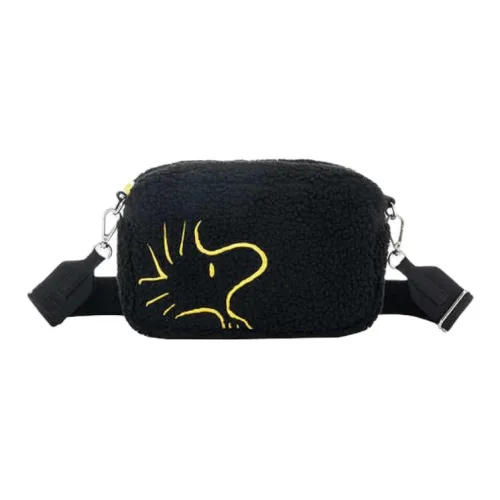 LeSportsac Ткань Сумка через плечо Стандартная Унисекс Черная