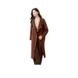 Кирпично-красный