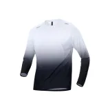 бело-черный