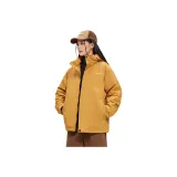 Светло-желтый