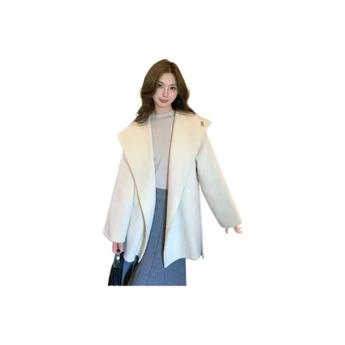 PNVB Экрю Женское Пальто