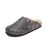 Черный цвет, шерсть