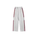 Красно-серый