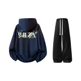 Темно-синий свитшот + черные повседневные штаны