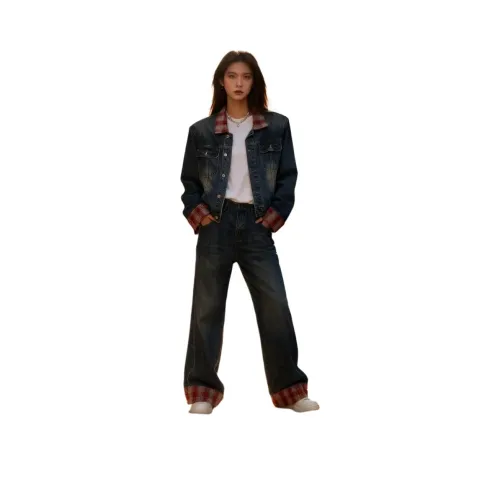 OKPI Унисекс Повседневные костюмы