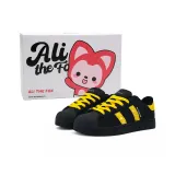 Жёлтый, чёрный