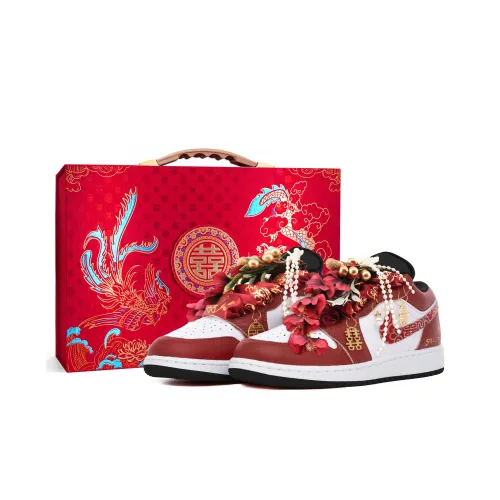 Jordan Air Jordan 1 Легкий визуально увеличивает рост Низкий Топ Винтажные баскетбольные кроссовки Мужской Свадебный Красный