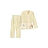 Оливковый зеленый