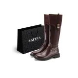 Коричневый