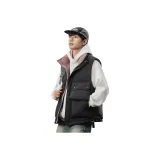 Призрачно черный