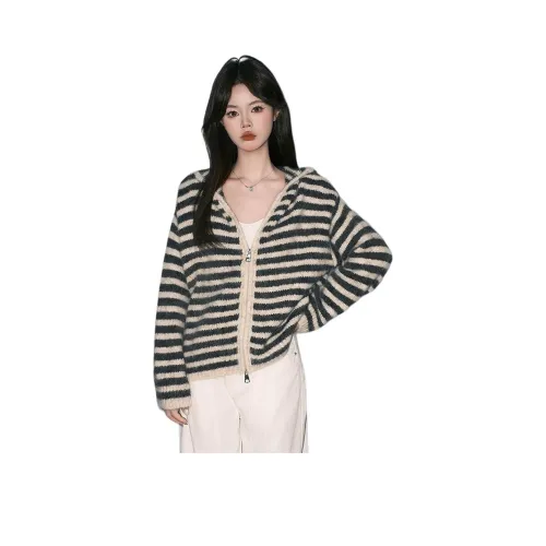 Langqing Нет меховой воротник с бренд наклейкой включено женские трикотаж