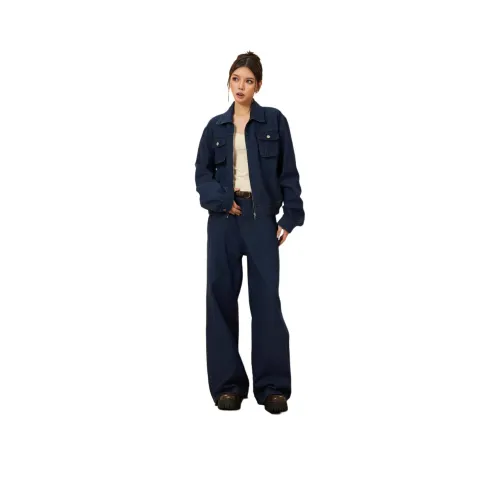 OKPI Унисекс Повседневные костюмы