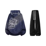 Темно-синий свитшот+черные повседневные брюки