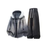 Серый топ + черные штаны