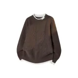 Коричневый