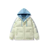 Светло-жёлтый