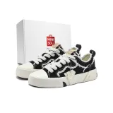 Панда черный белый