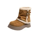 Коричневый