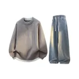 Хаки топ + винтажные синие штаны