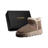 Цвет грецкого ореха