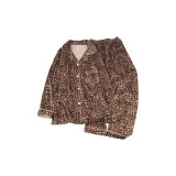 Коричневый