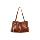 Коричневый