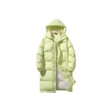 Светло-желтый