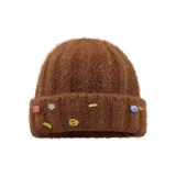 Коричневый