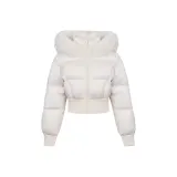 Светло-абрикосовый