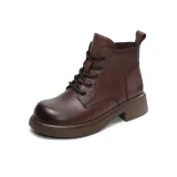 Коричневый