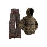 Черный зеленый свитшот + красные зеленые повседневные штаны