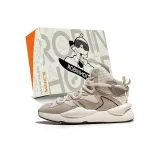 Белый с флисовой подкладкой