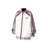 Светло-серый [Три полосы, буква, цветовой блок]