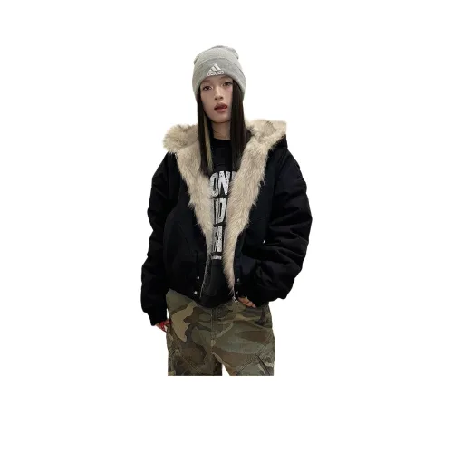 Pirkadat Унисекс Пуховики