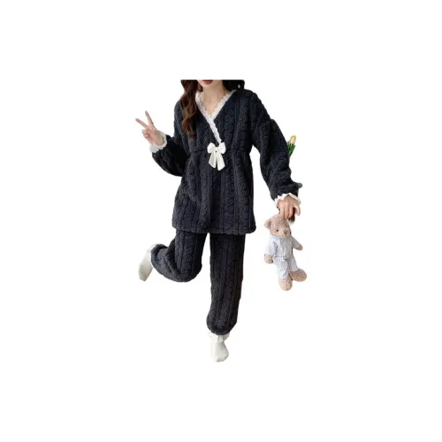 AHRTB Черный Женский Пижамный Комплект