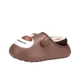 Коричневый