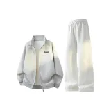 Свитшот из фотинии серого цвета + белые и серые тренировочные штаны