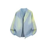 Светло-голубой