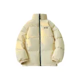 Светло-жёлтый