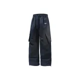 Темно-синий