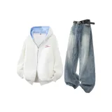 Белый топ + синие штаны