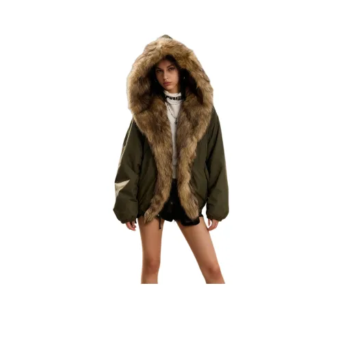 OKPI Женские пуховики