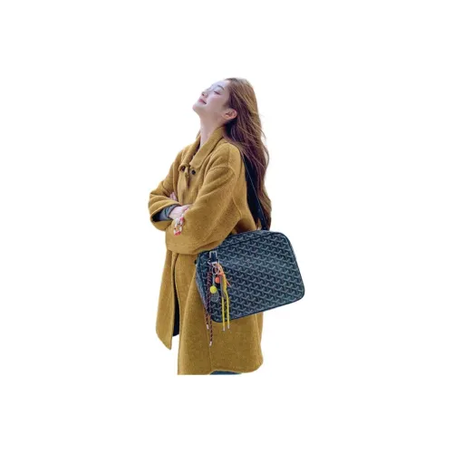 Kangaroo Желтое Женское Пальто