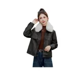 Чёрный с бежевым меховым воротником